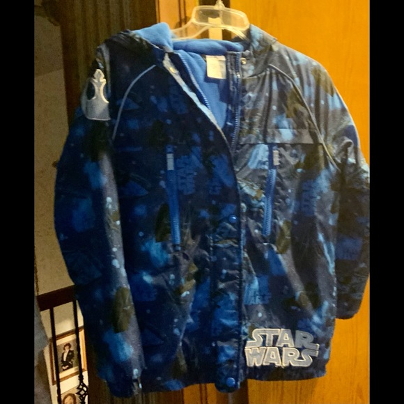 NWOT Disney Exclusive Star Wars  Hood Jacket 11/12 - Picture 4 of 12